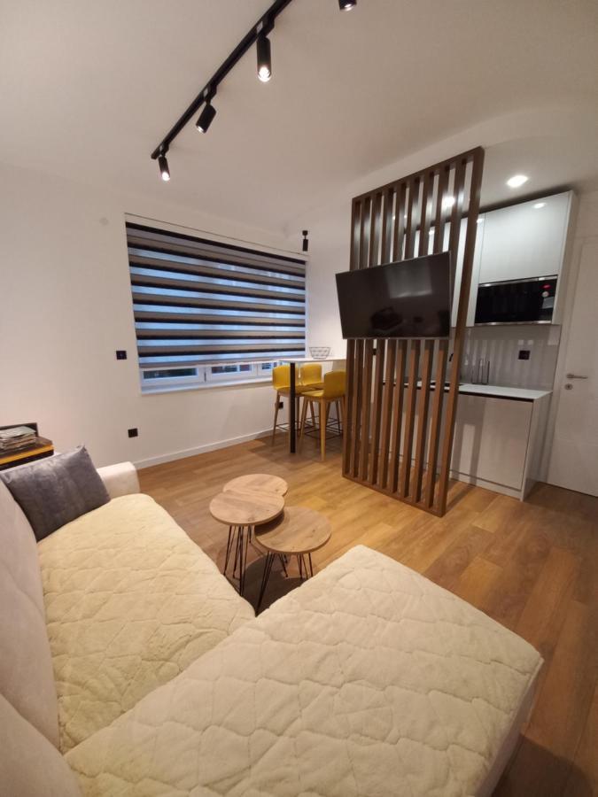 Lux Centro Storico Apartment ซาราเยโว ภายนอก รูปภาพ