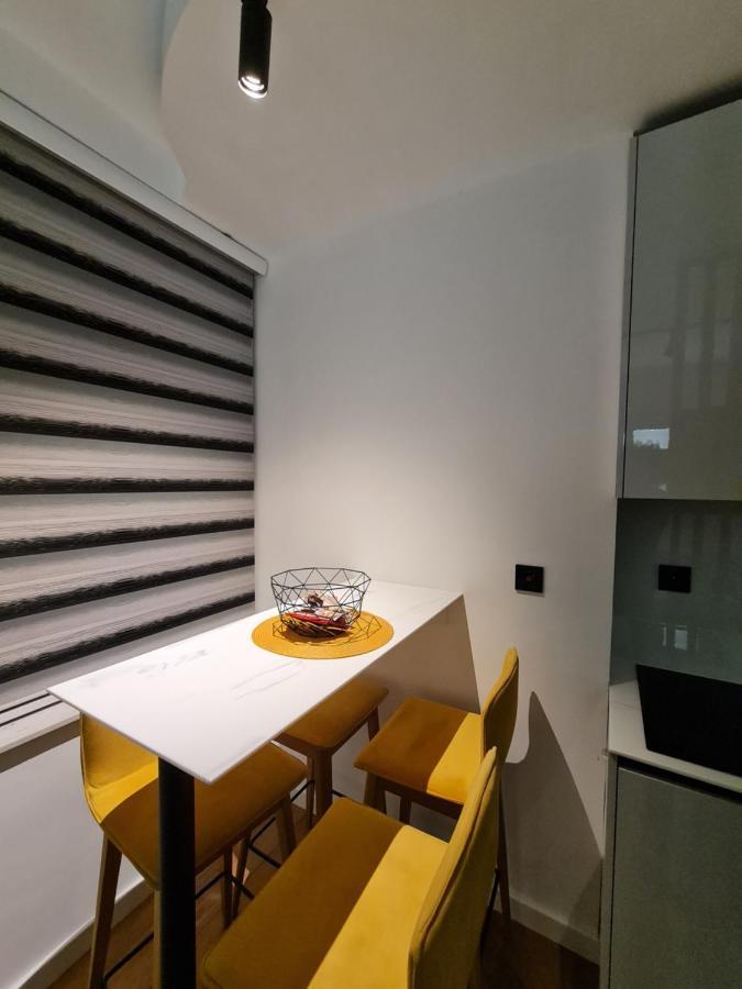Lux Centro Storico Apartment ซาราเยโว ภายนอก รูปภาพ